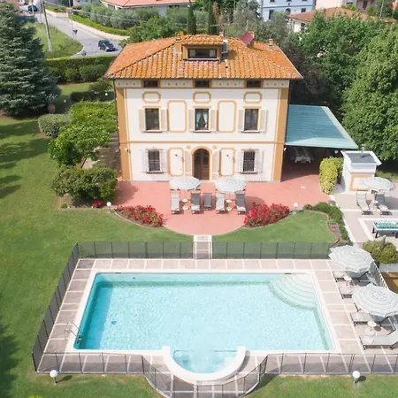 Colombai Villa