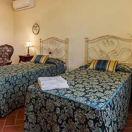 Villa Colombai Orentano