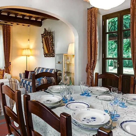 Villa Colombai Orentano