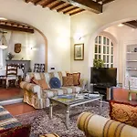 Colombai Villa