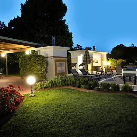 Villa Colombai Orentano